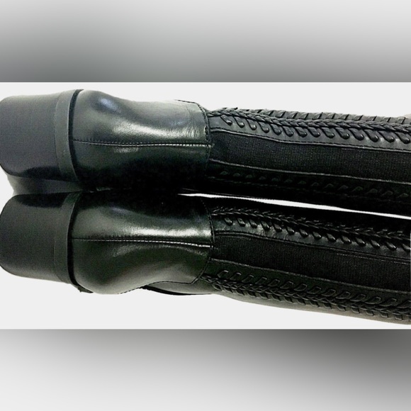 BRAND: VINCE CAMUTO BENDRA COLOR: BLACK CONDITION: EXCELLENT
SIZE:  US 10 - Picture 9 of 9